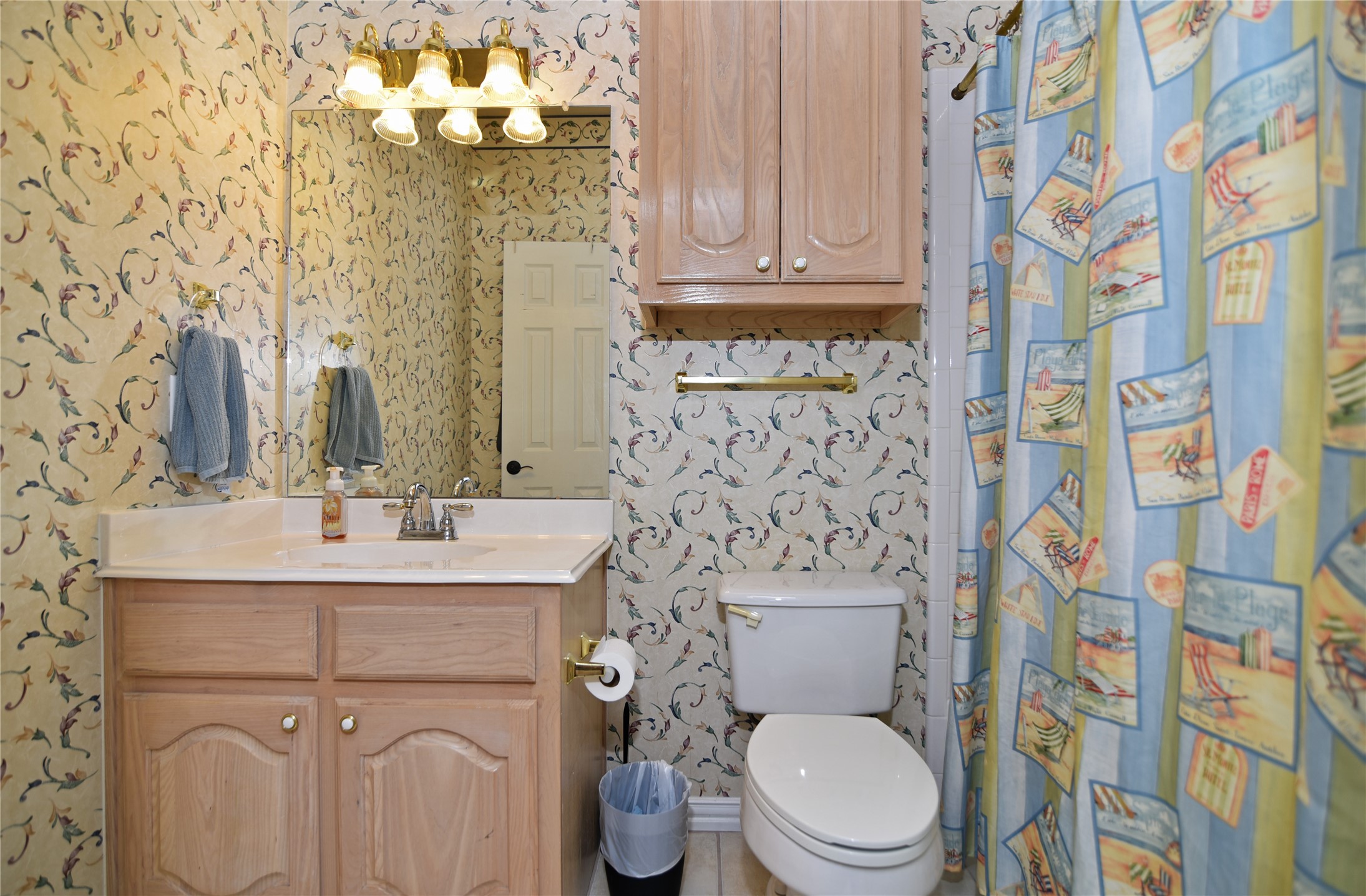 1226 E Oaklawn Drive Talty TX 75160