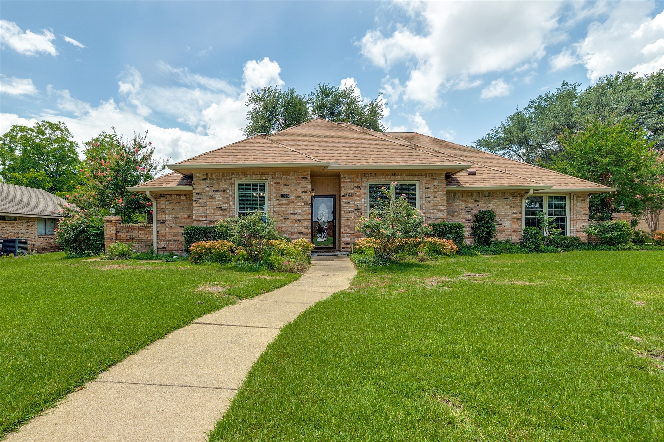 1026 Huntington Drive Duncanville TX 75137