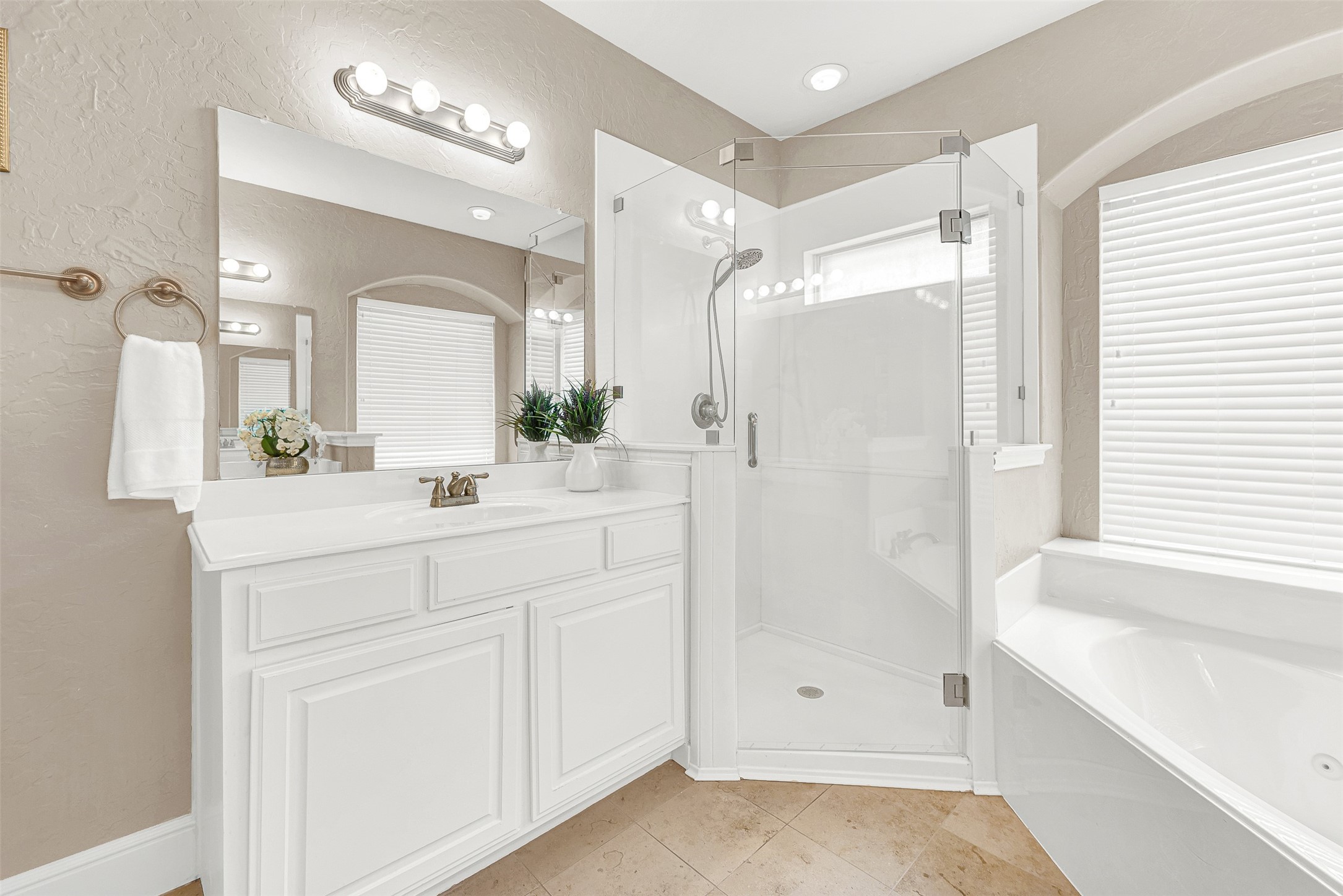 518 River Birch Trail Garland TX 75040