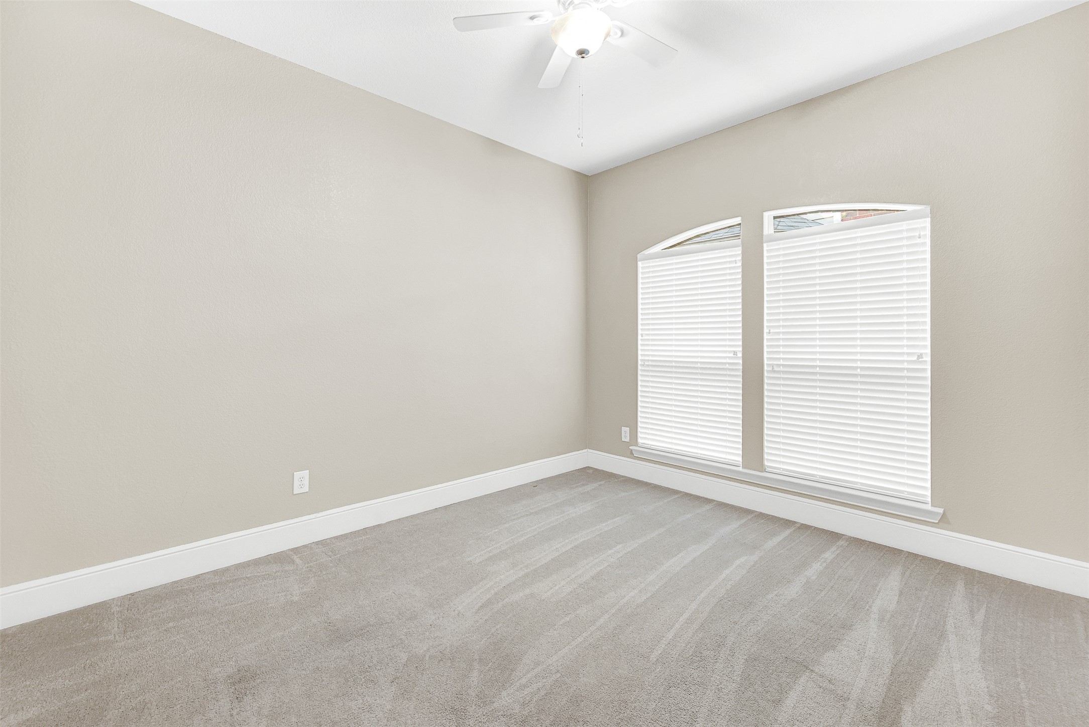 518 River Birch Trail Garland TX 75040