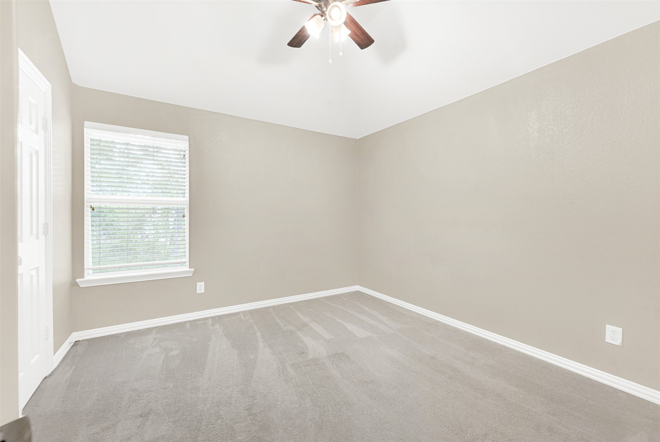 518 River Birch Trail Garland TX 75040