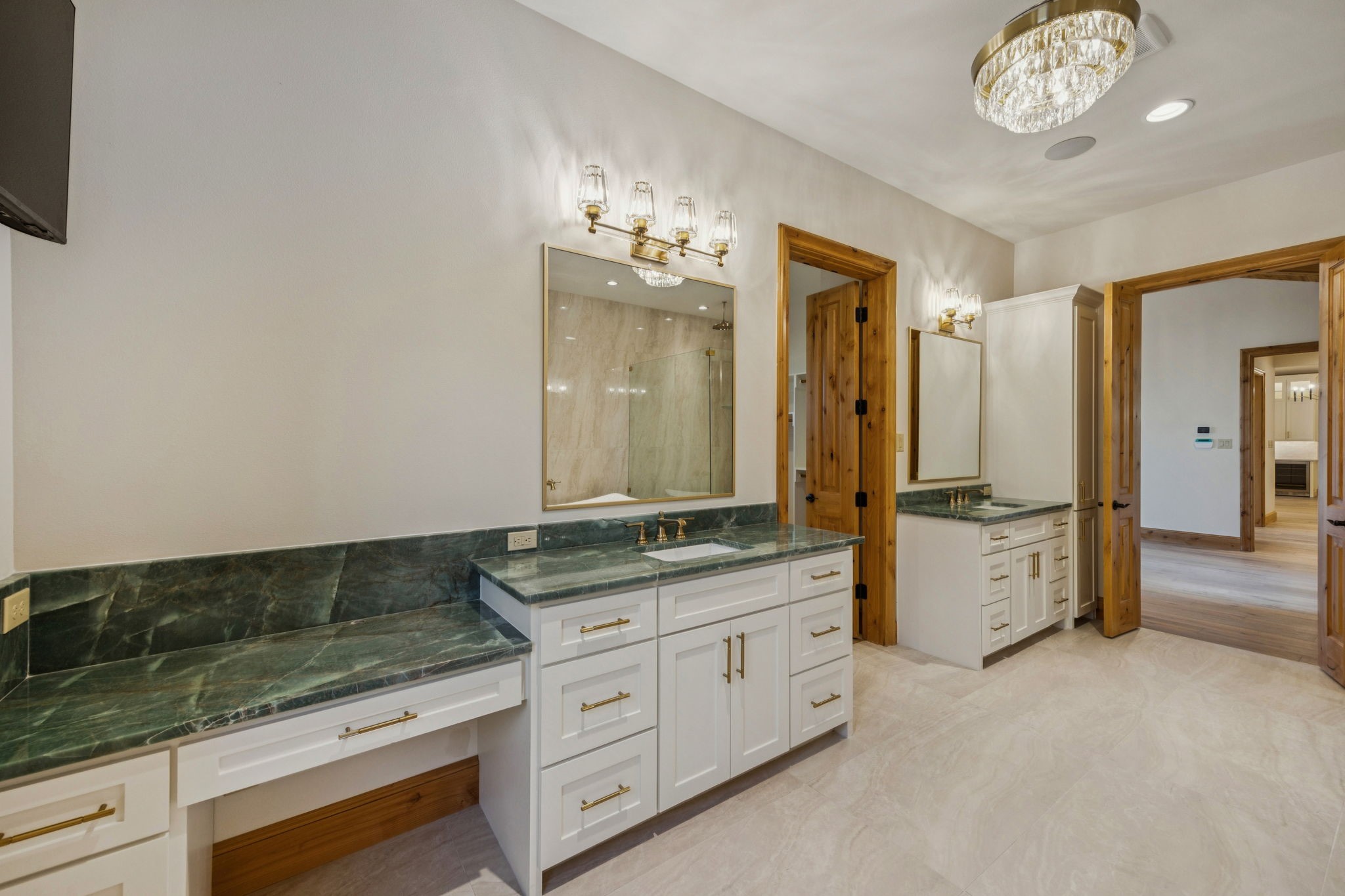 16 Catalonia Drive Westlake TX 76262