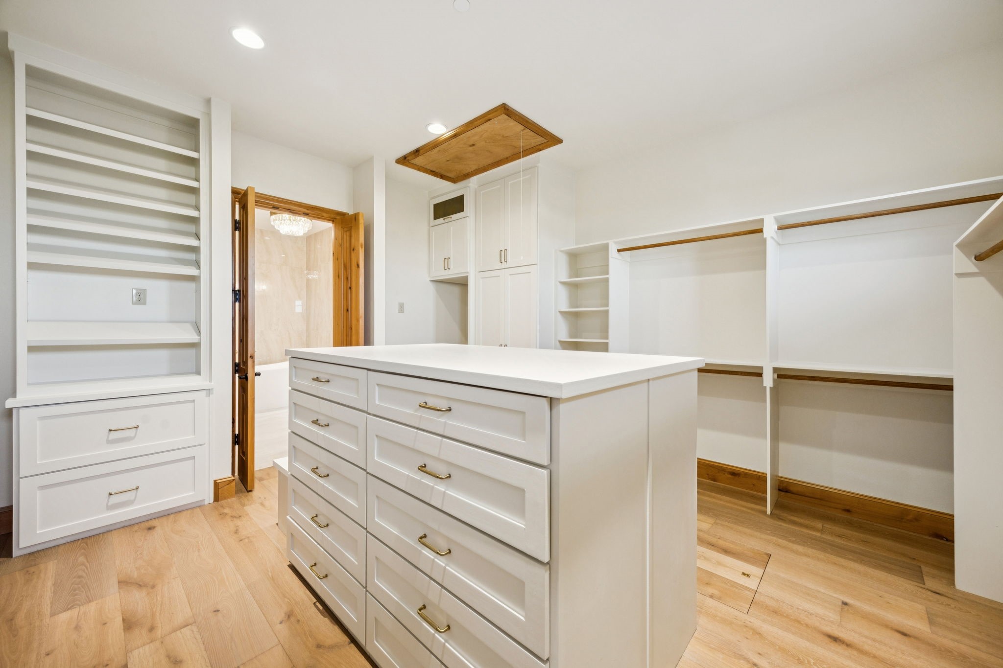 16 Catalonia Drive Westlake TX 76262