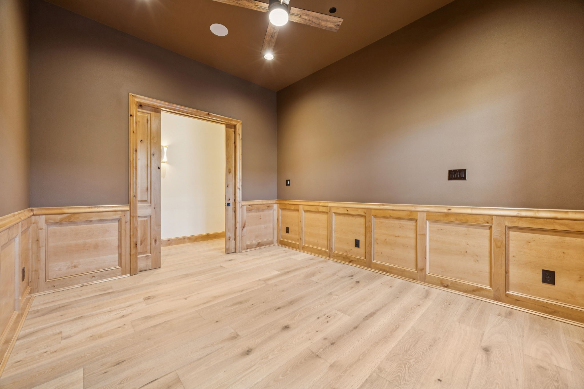 16 Catalonia Drive Westlake TX 76262