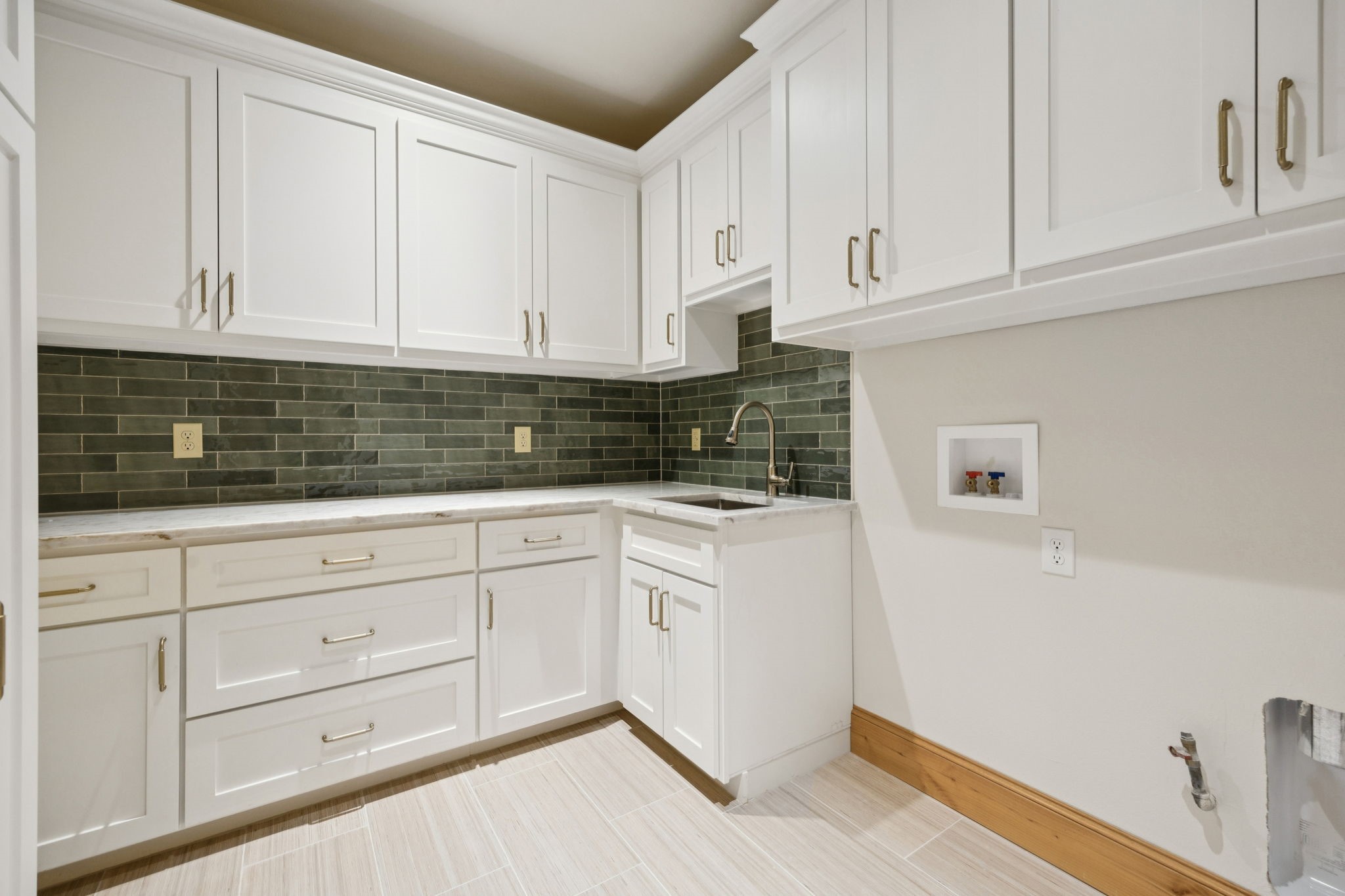 16 Catalonia Drive Westlake TX 76262