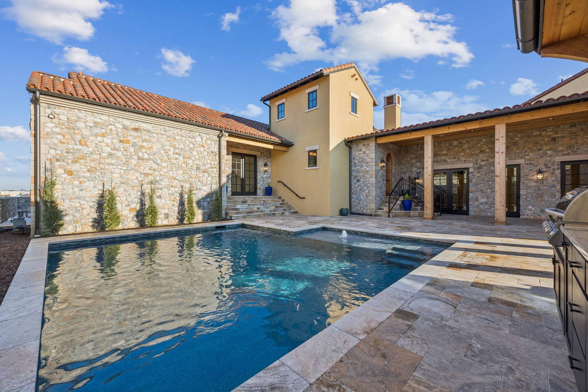 16 Catalonia Drive Westlake TX 76262