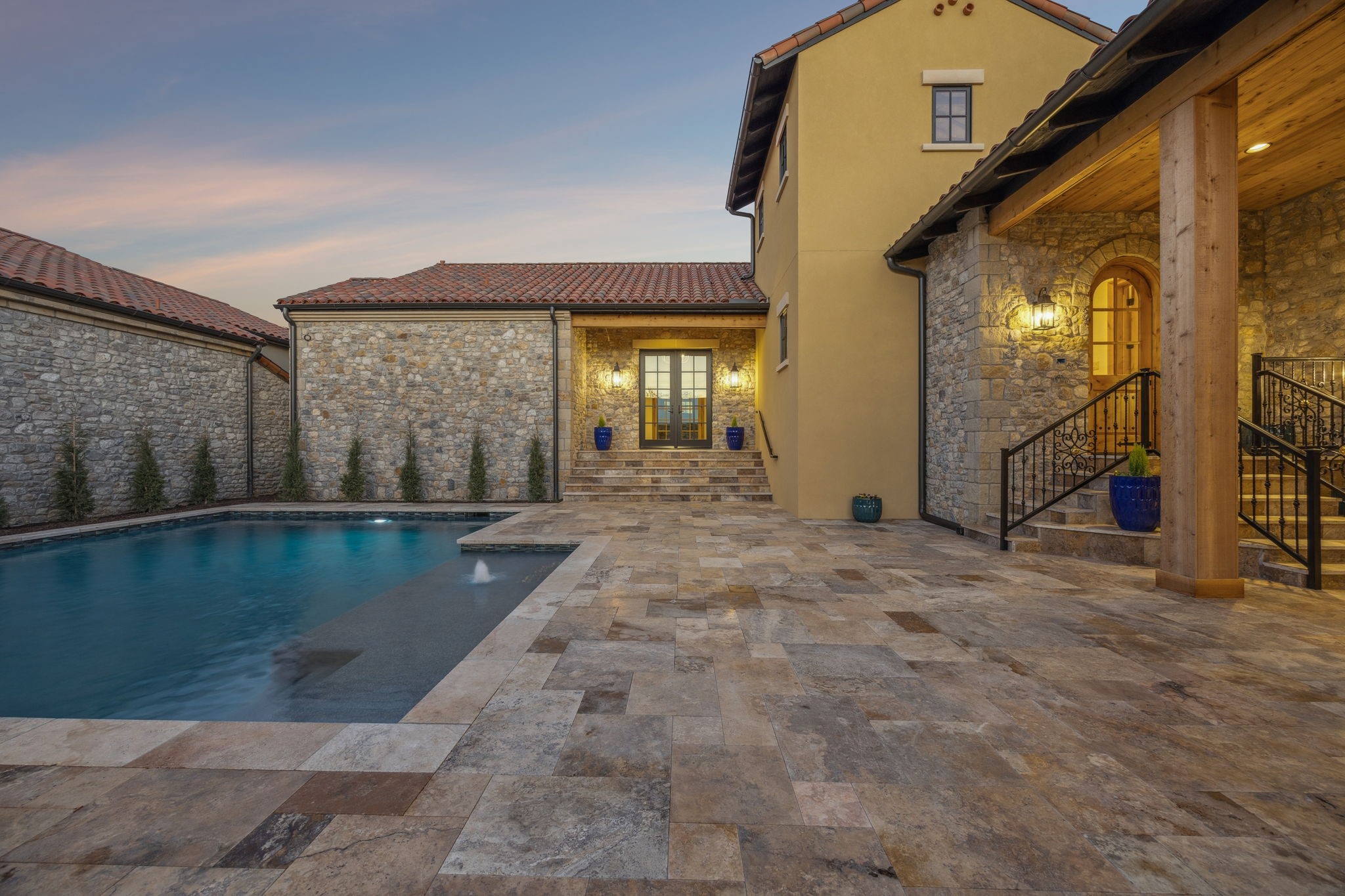 16 Catalonia Drive Westlake TX 76262