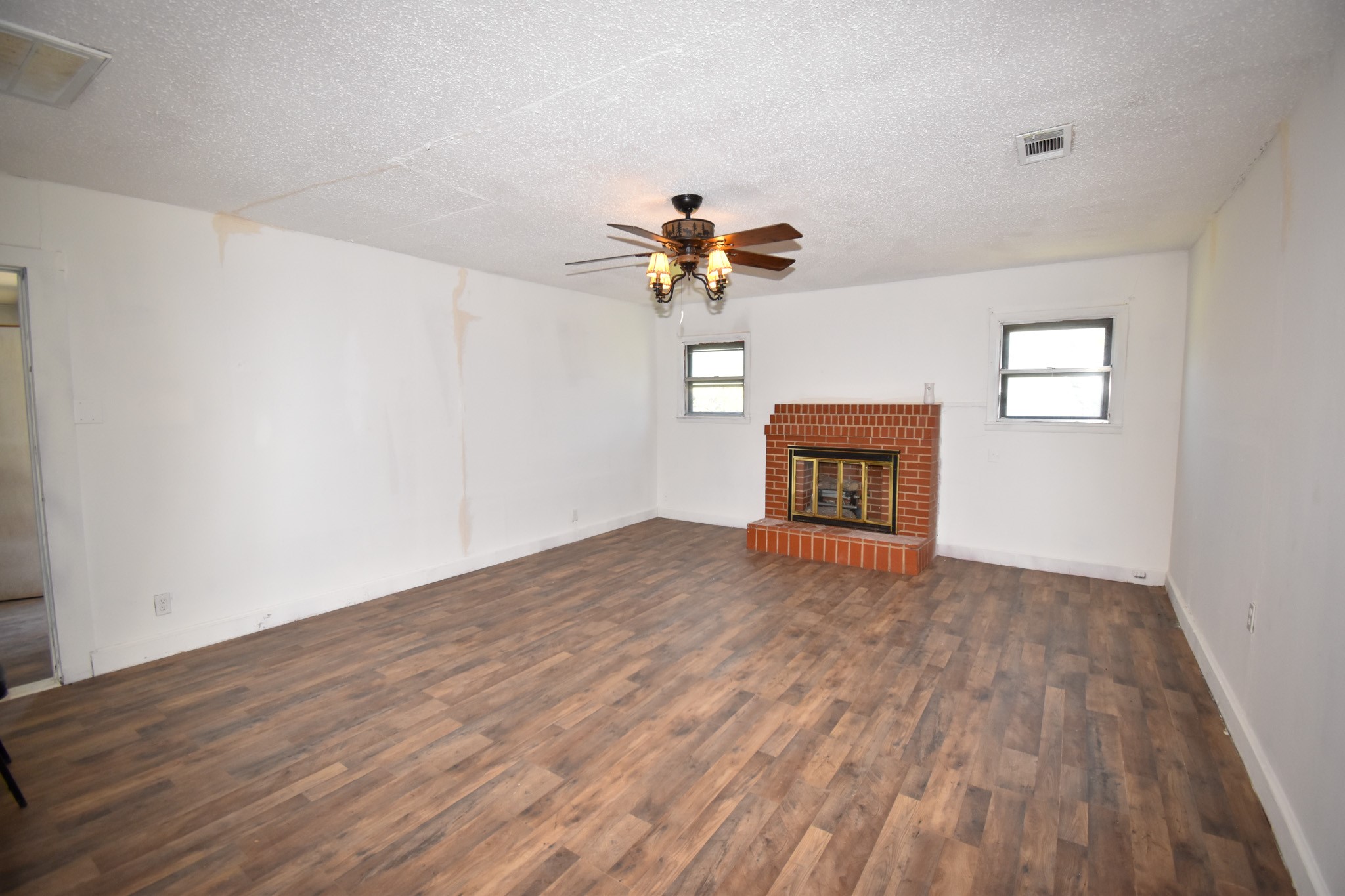 1511 S High Street Brady TX 76825