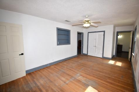 1511 S High Street Brady TX 76825