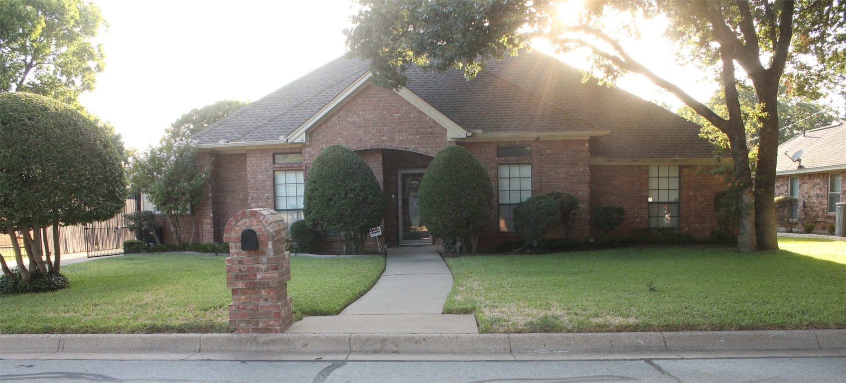 4608 Lake Park Drive Arlington TX 76016