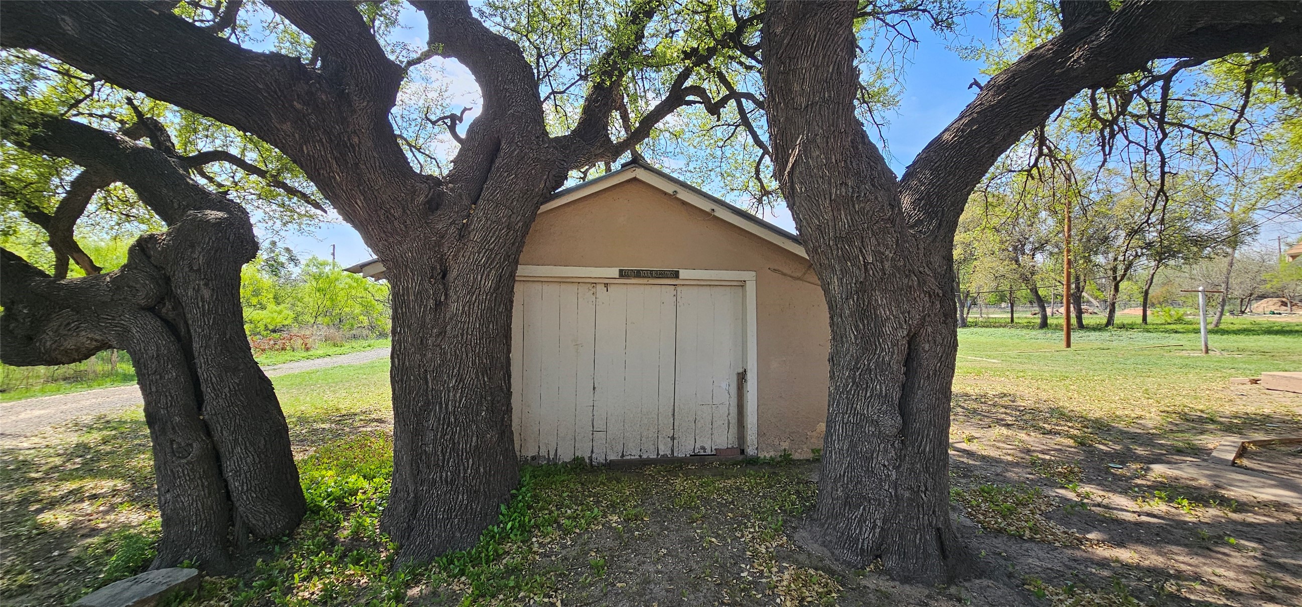 501 S Main Street Eden TX 76837