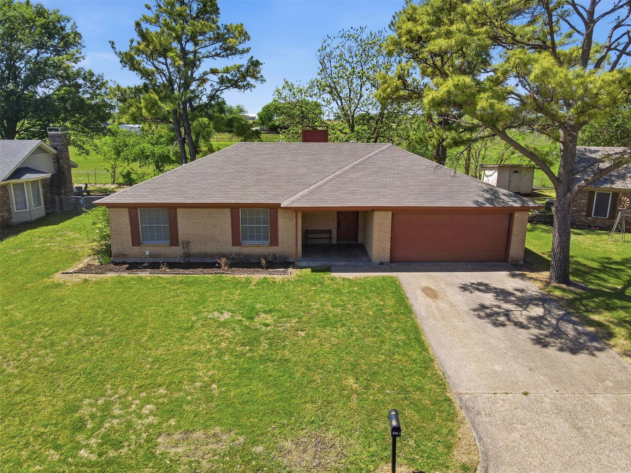 2026 Pebblecreek Drive Cleburne TX 76033