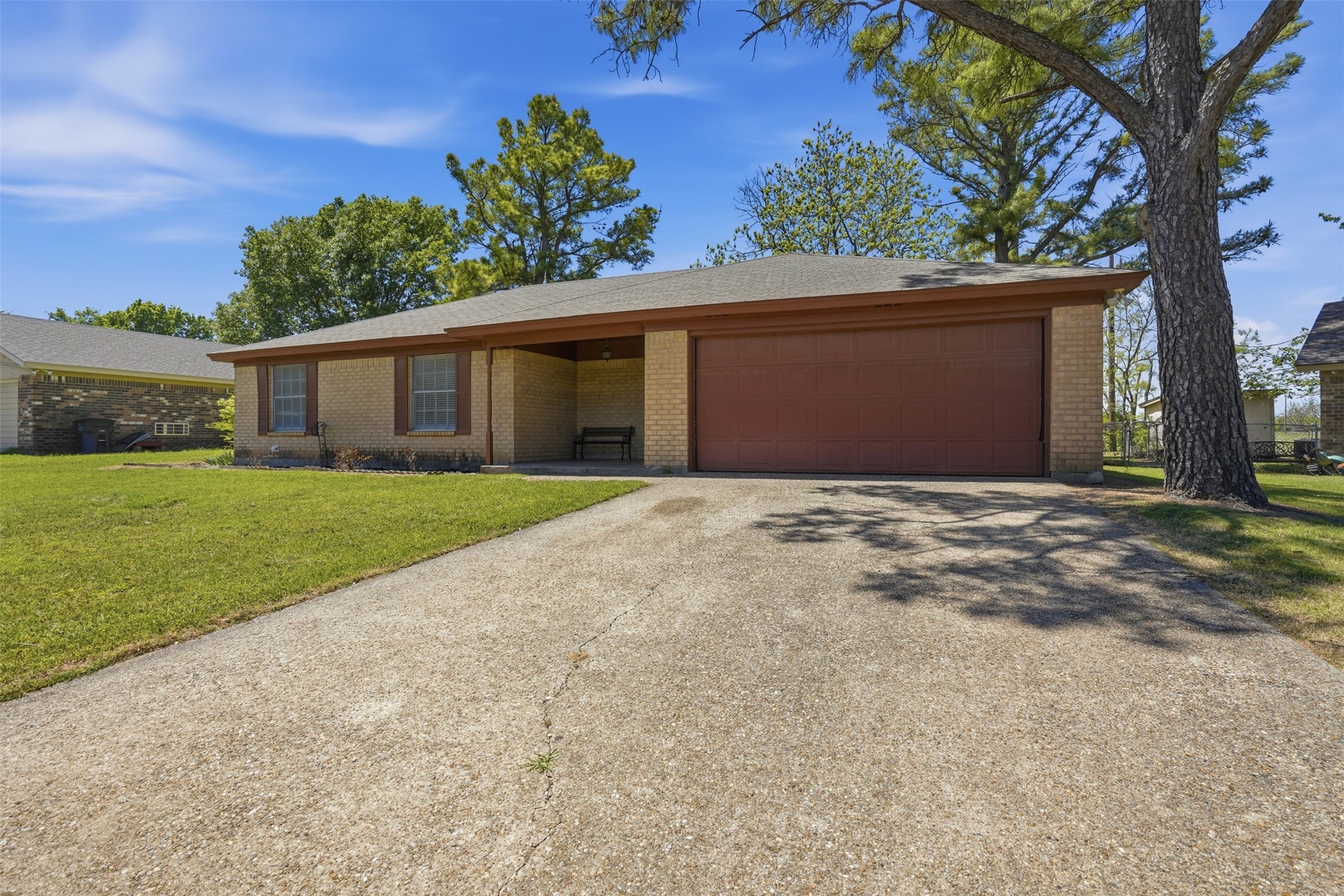 2026 Pebblecreek Drive Cleburne TX 76033