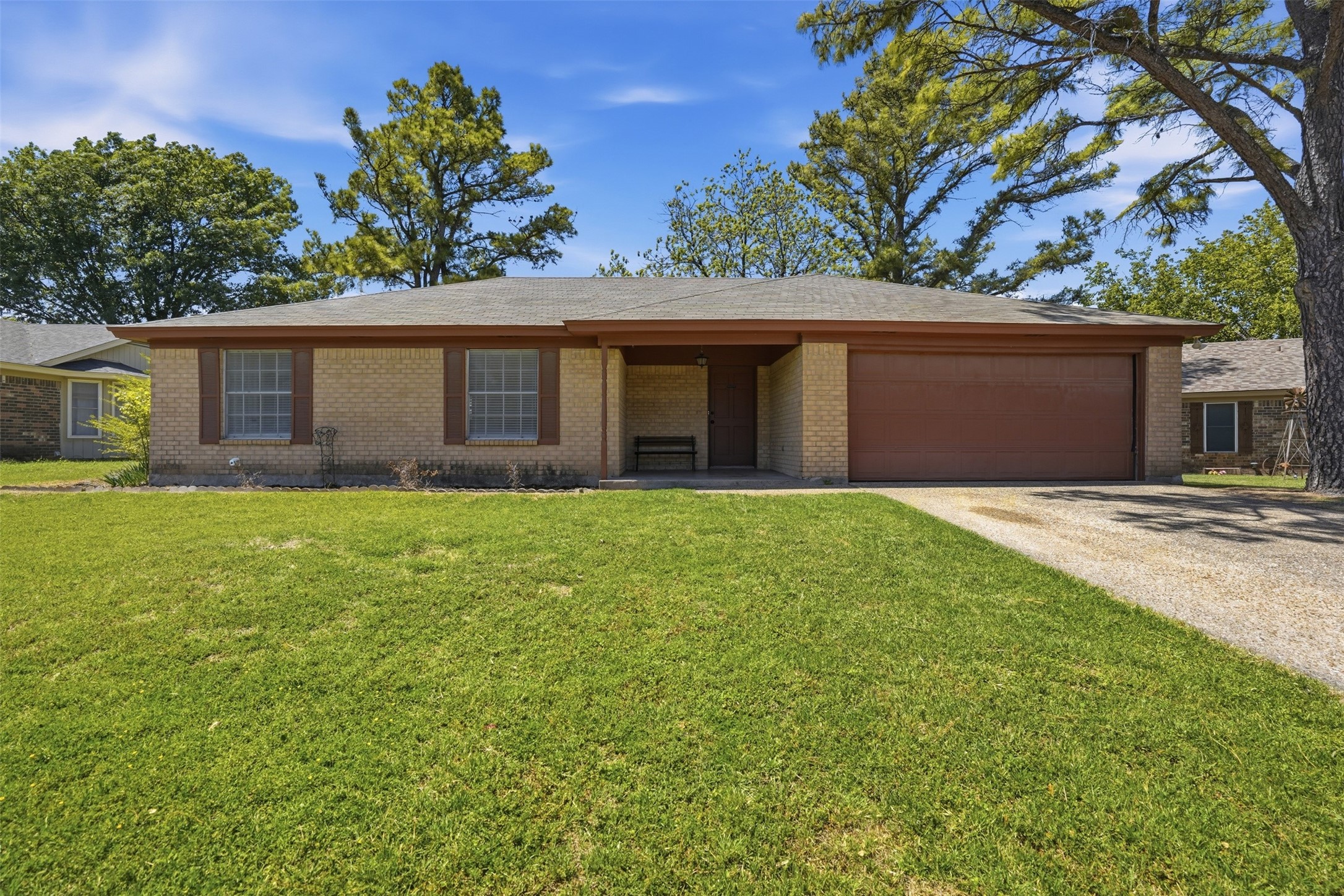 2026 Pebblecreek Drive Cleburne TX 76033