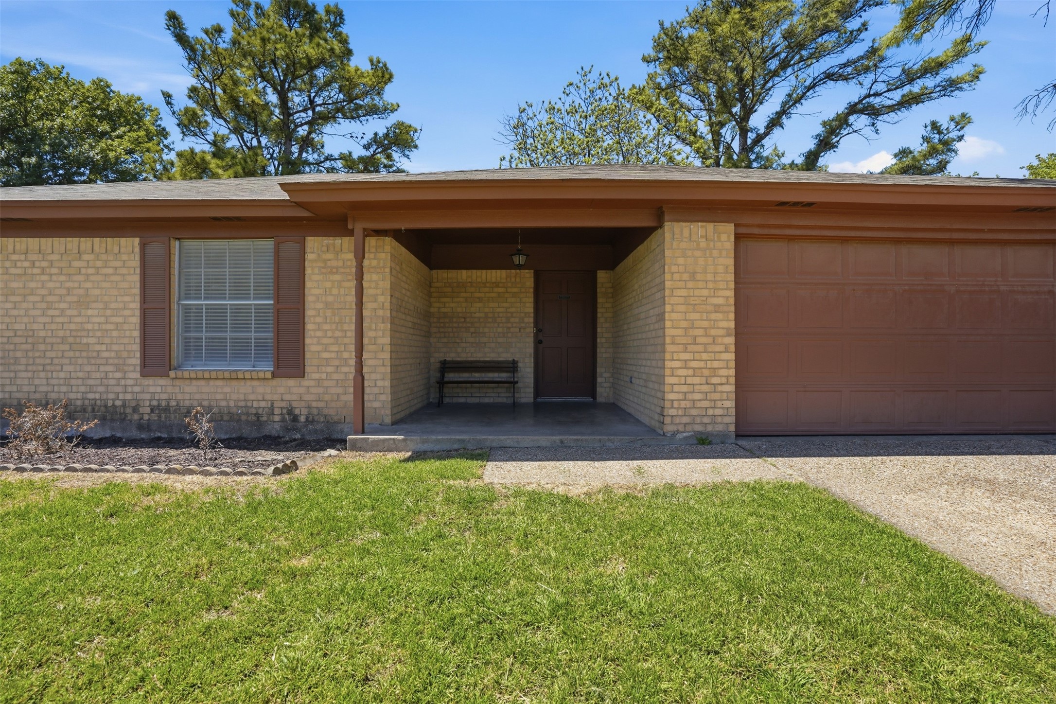 2026 Pebblecreek Drive Cleburne TX 76033