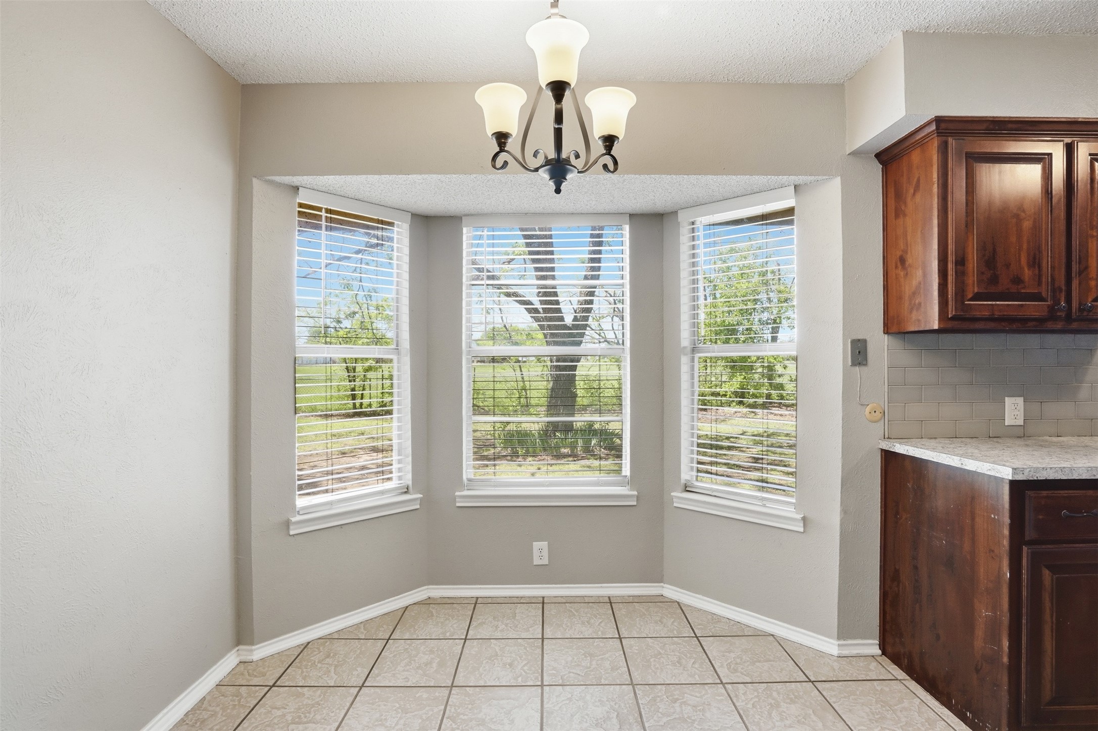 2026 Pebblecreek Drive Cleburne TX 76033