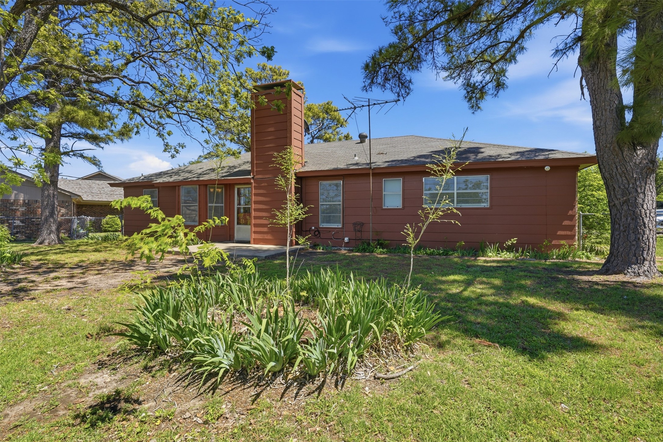 2026 Pebblecreek Drive Cleburne TX 76033