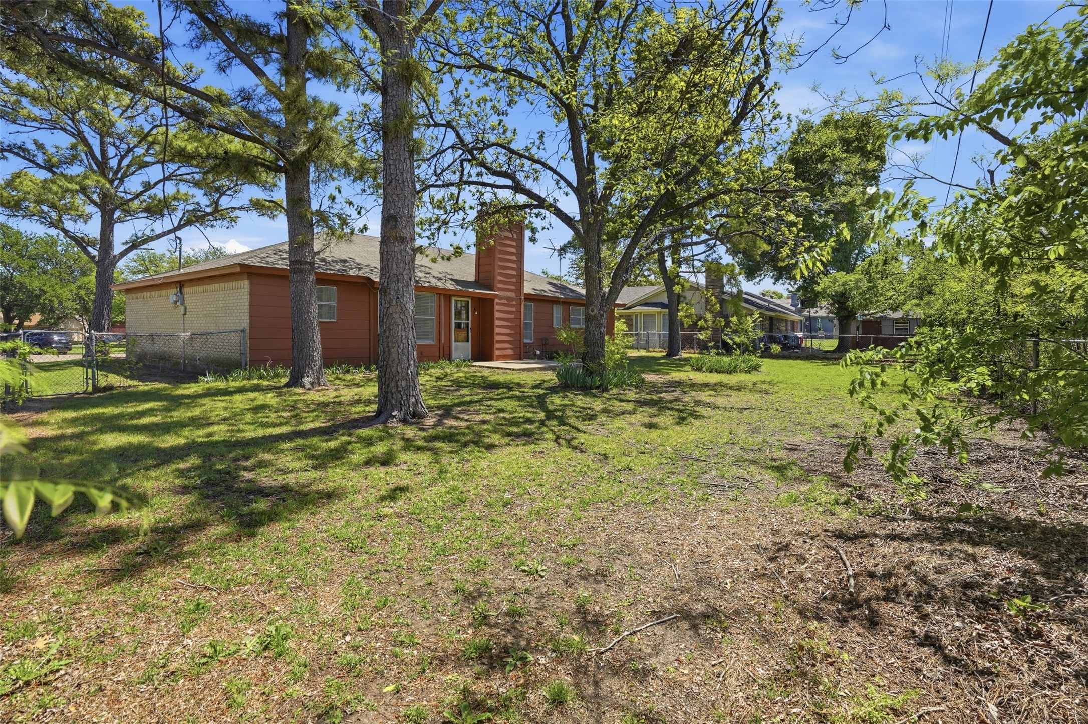 2026 Pebblecreek Drive Cleburne TX 76033