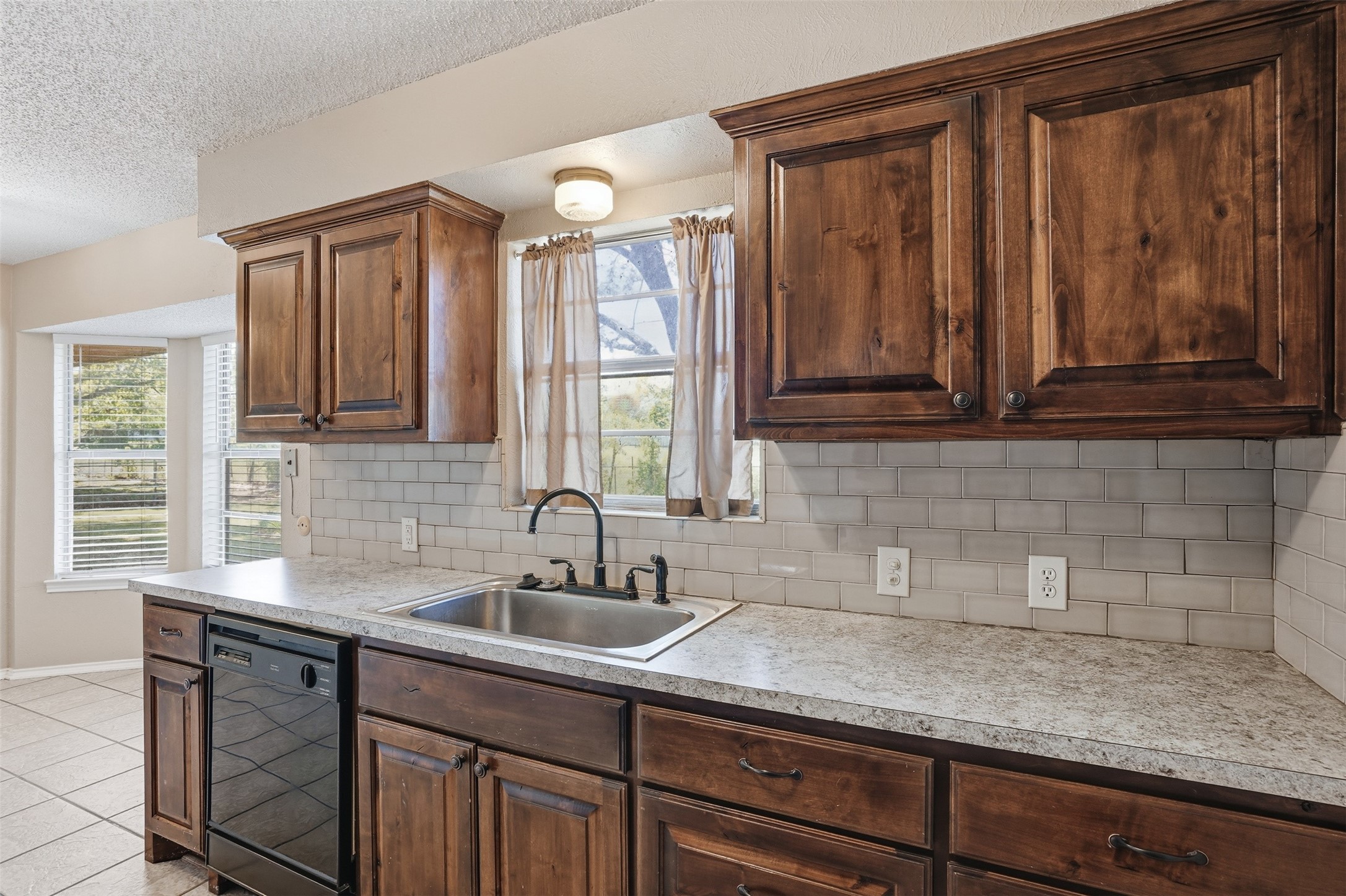 2026 Pebblecreek Drive Cleburne TX 76033