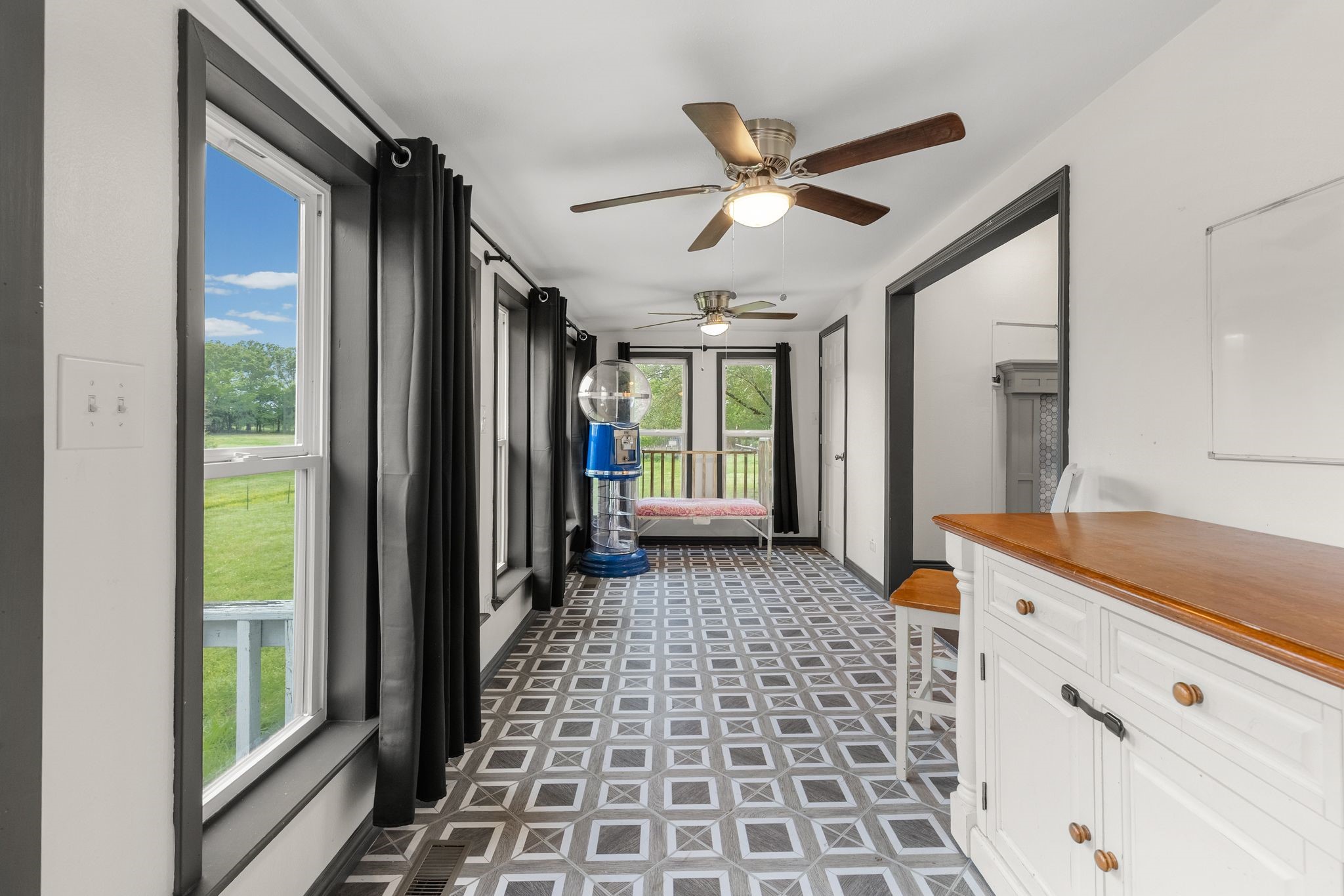 451 Vz County Road 1118 Grand Saline TX 75140