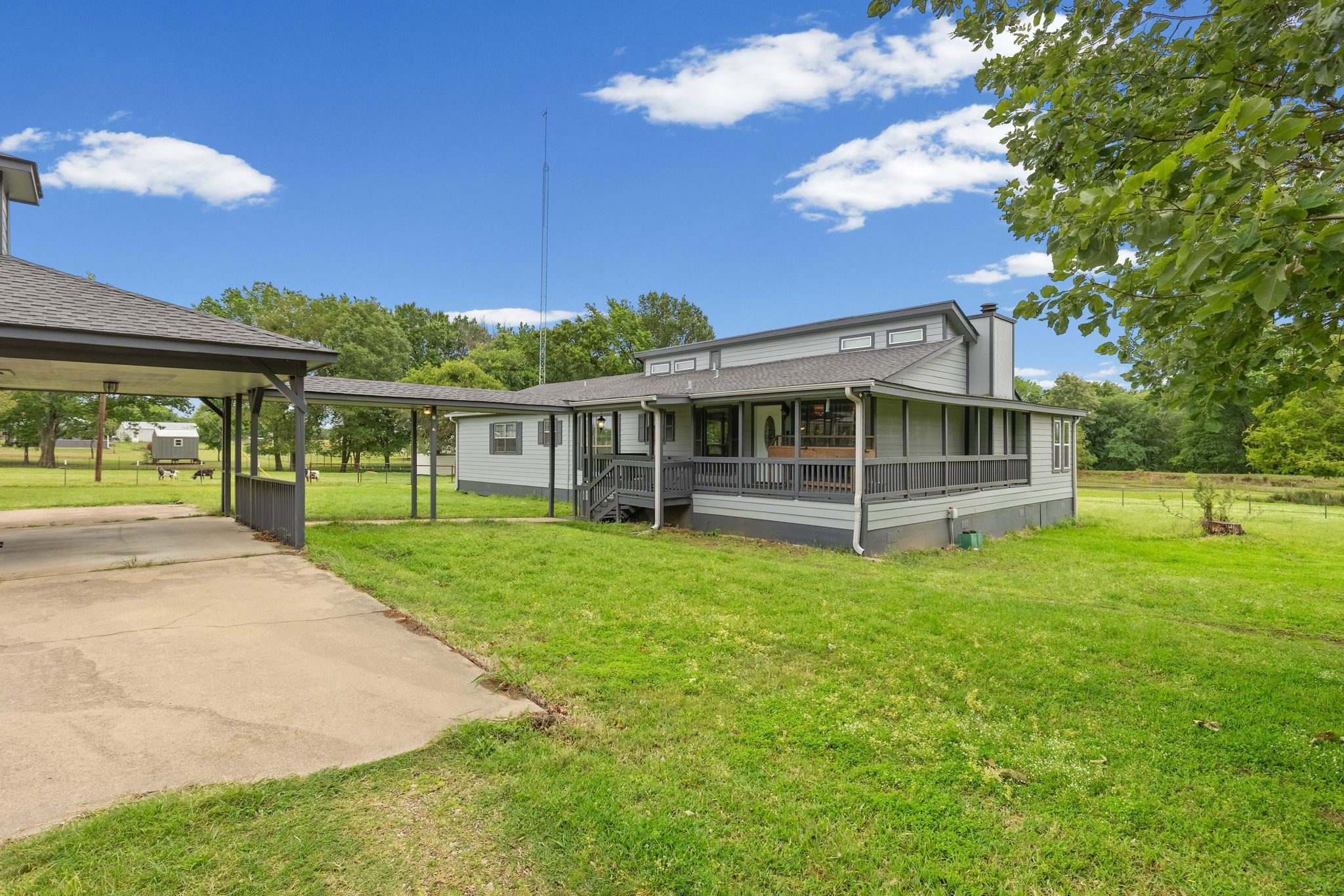 451 Vz County Road 1118 Grand Saline TX 75140