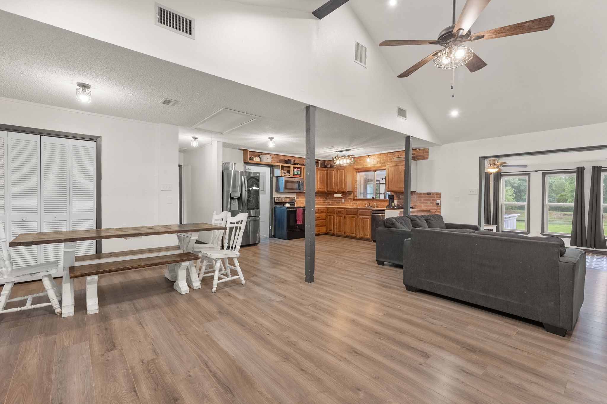 451 Vz County Road 1118 Grand Saline TX 75140