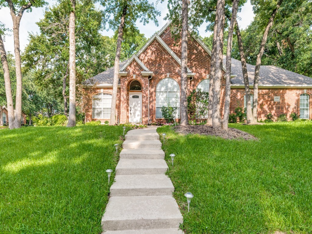 8309 Thornhaven Court North Richland Hills TX 76182