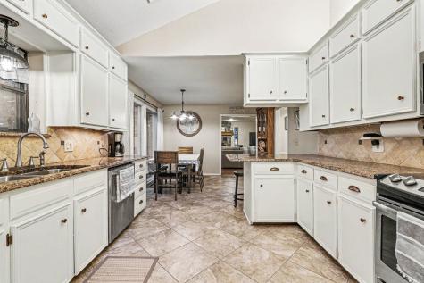 380 County Road 123 Gainesville TX 76240