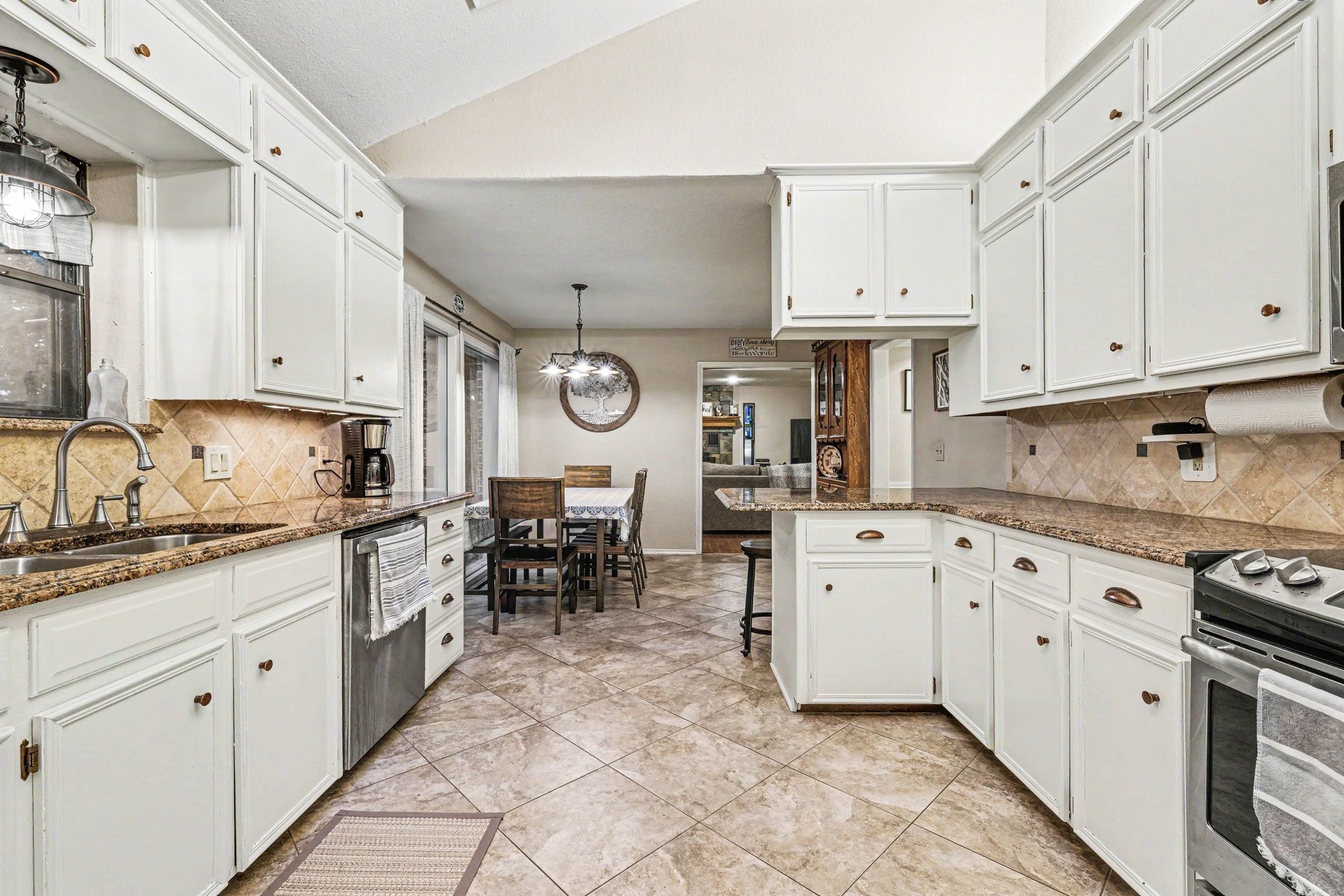 380 County Road 123 Gainesville TX 76240