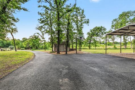 380 County Road 123 Gainesville TX 76240