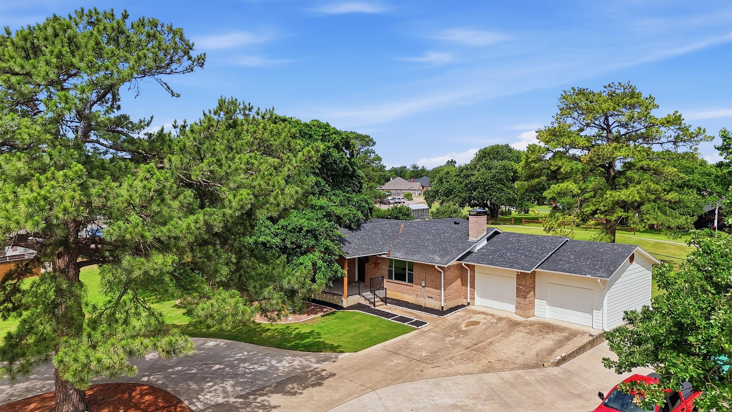 104 Kiowa Drive W Lake Kiowa TX 76240