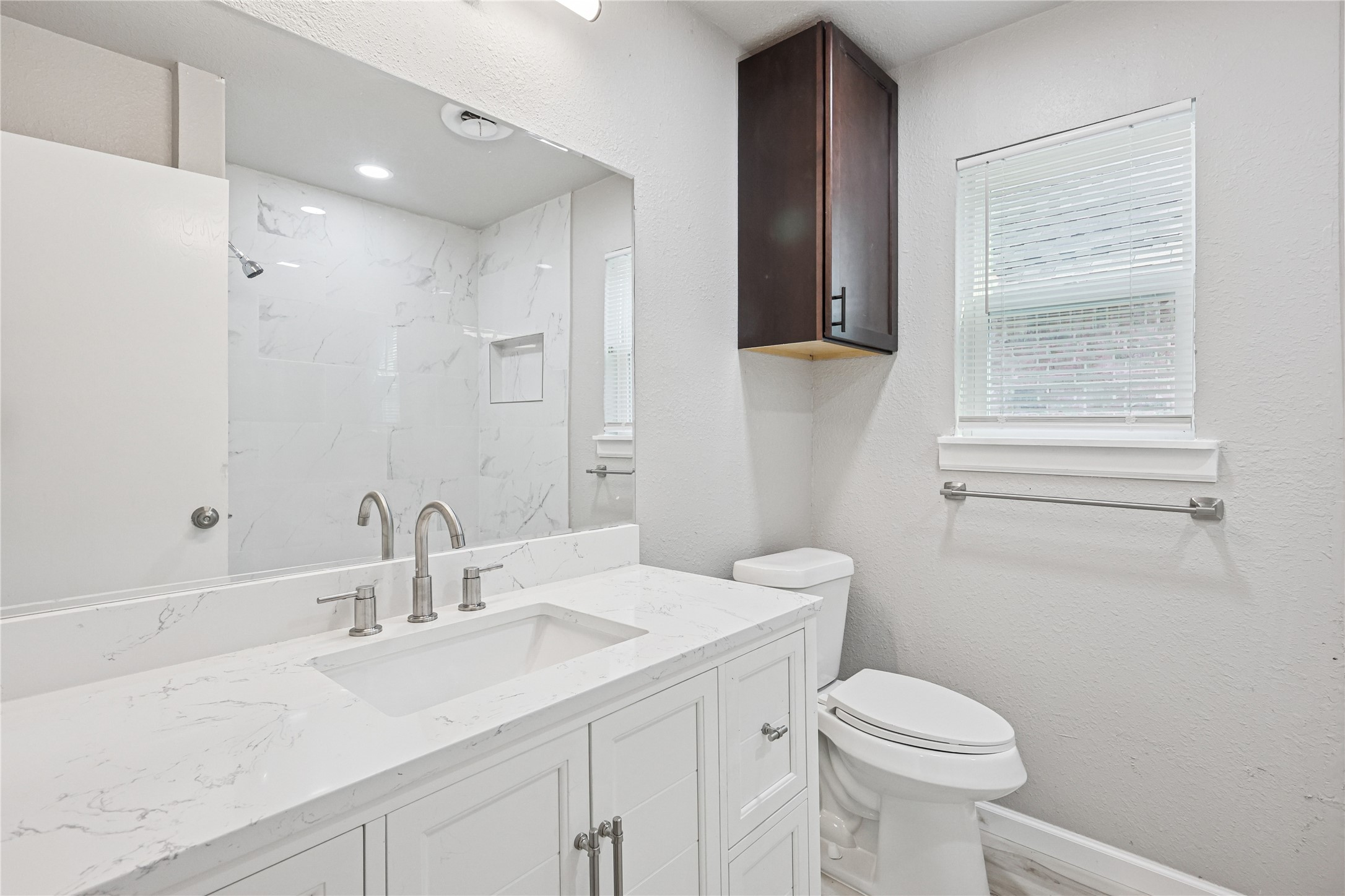 5806 Mountainwood Drive Arlington TX 76016