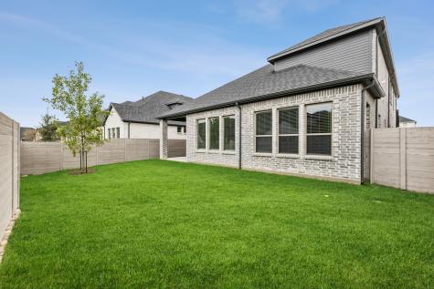 4717 Sandburg Street Mckinney TX 75071