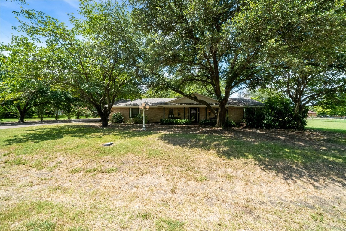 213 Parker Street Italy TX 76651