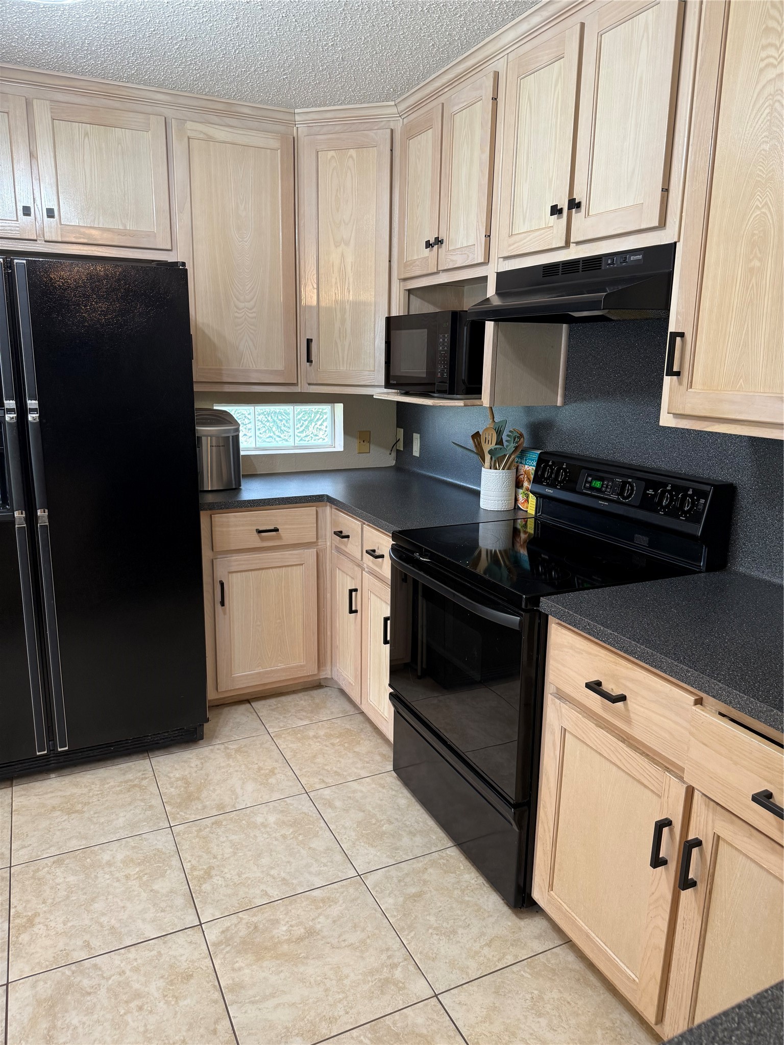 907 Dogwood Street Waco TX 76706