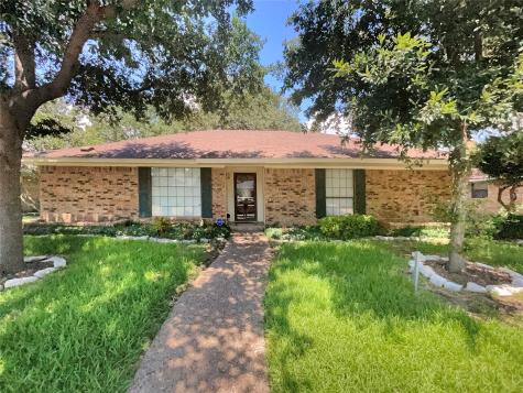 405 Doral Place Garland TX 75043
