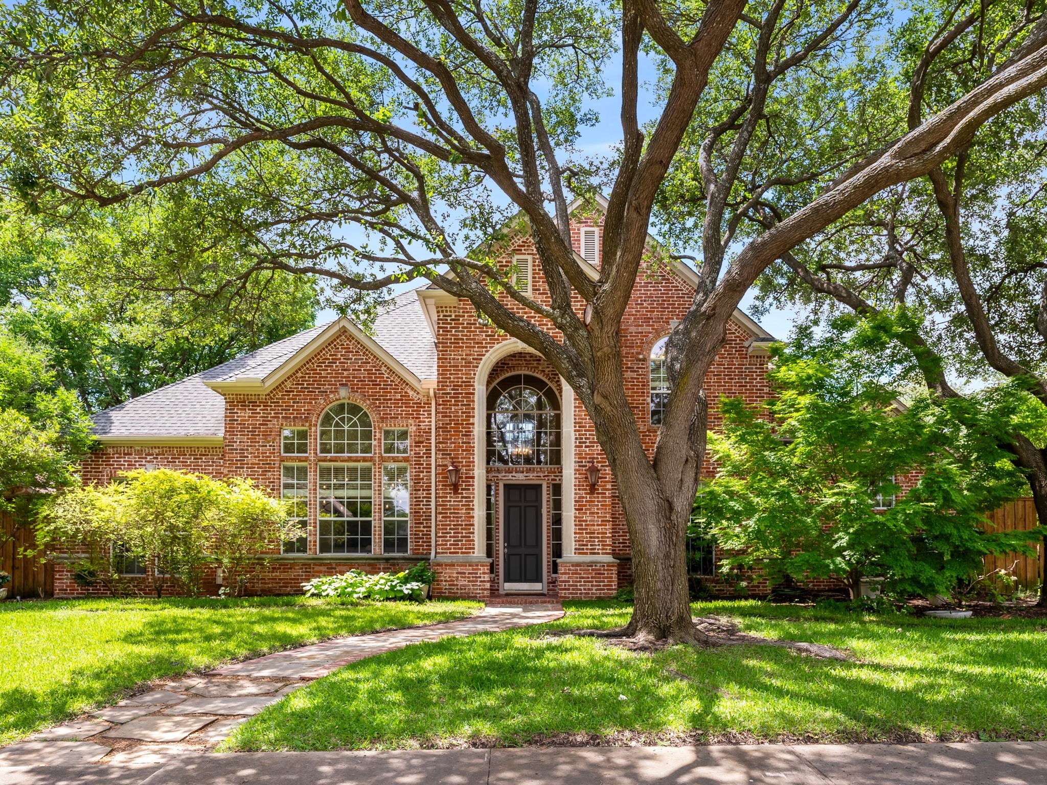 6624 Missy Drive Dallas TX 75252