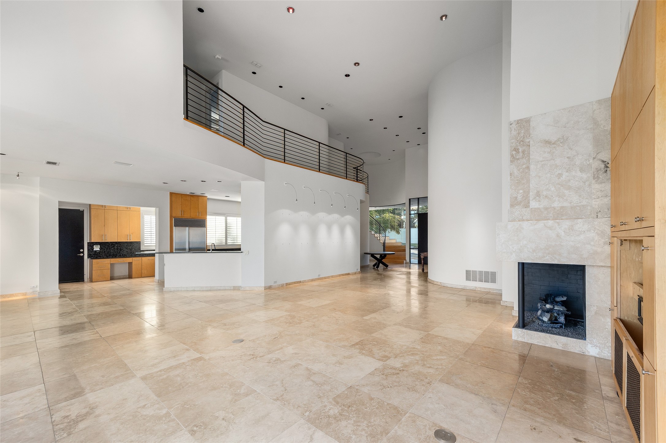 1108 Shady Oaks Lane Westover Hills TX 76107