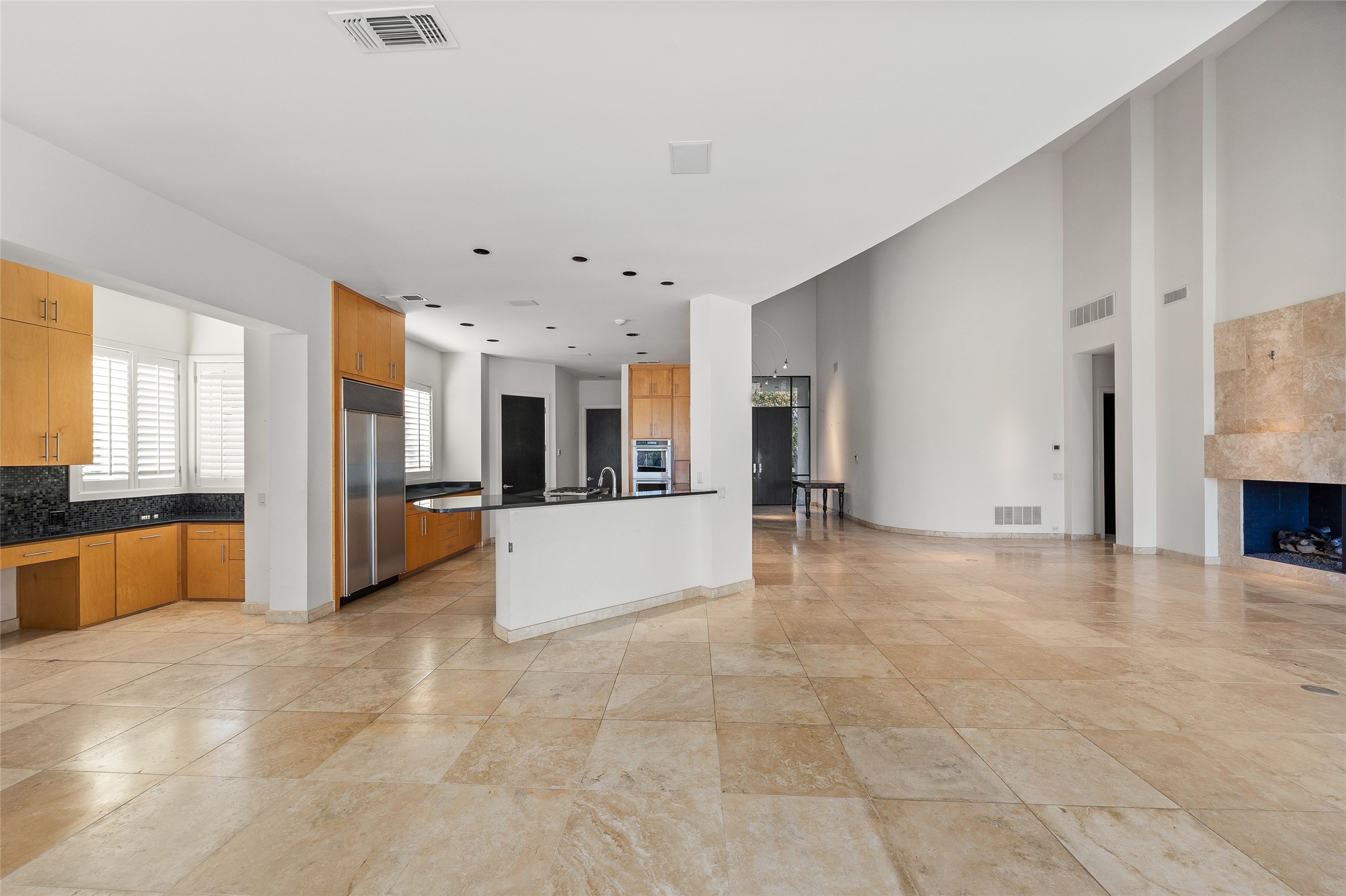 1108 Shady Oaks Lane Westover Hills TX 76107