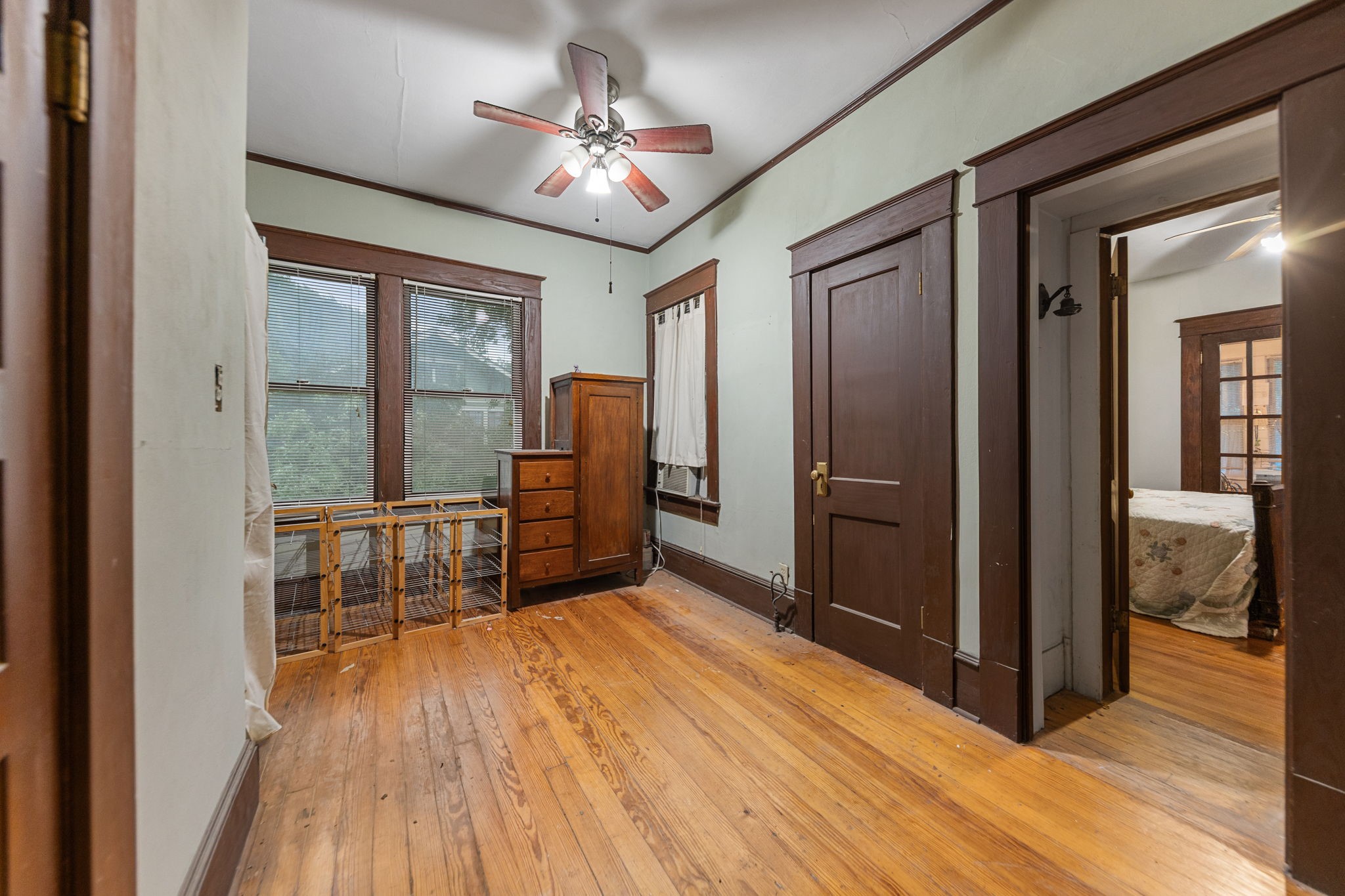 4725 Swiss Avenue Dallas TX 75204