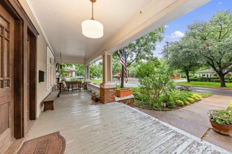4725 Swiss Avenue Dallas TX 75204