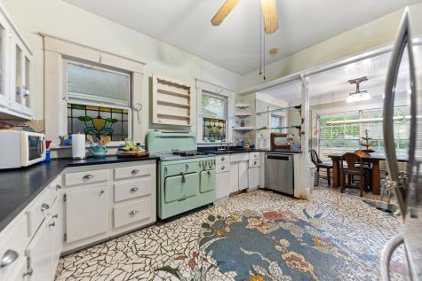 4725 Swiss Avenue Dallas TX 75204