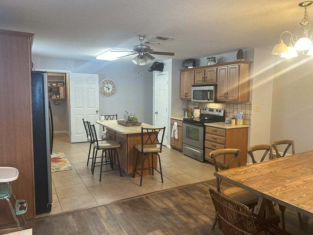 406 County Road 530 Eastland TX 76448