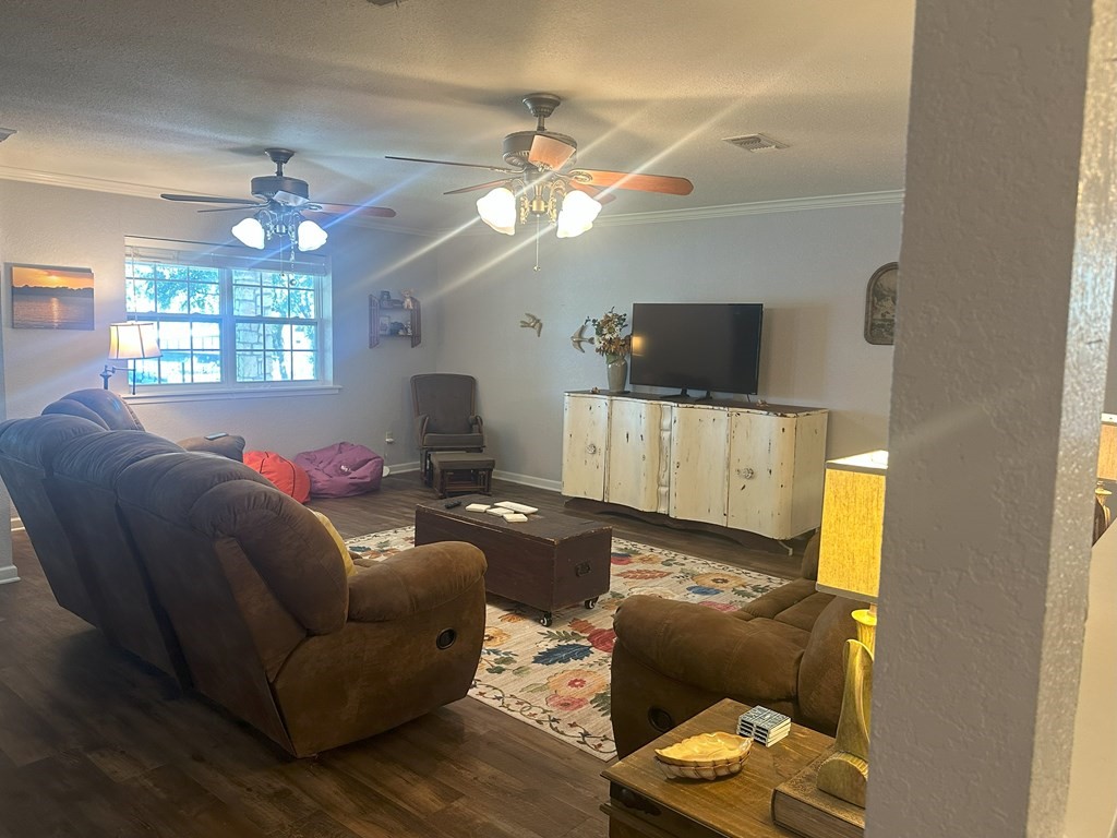 406 County Road 530 Eastland TX 76448