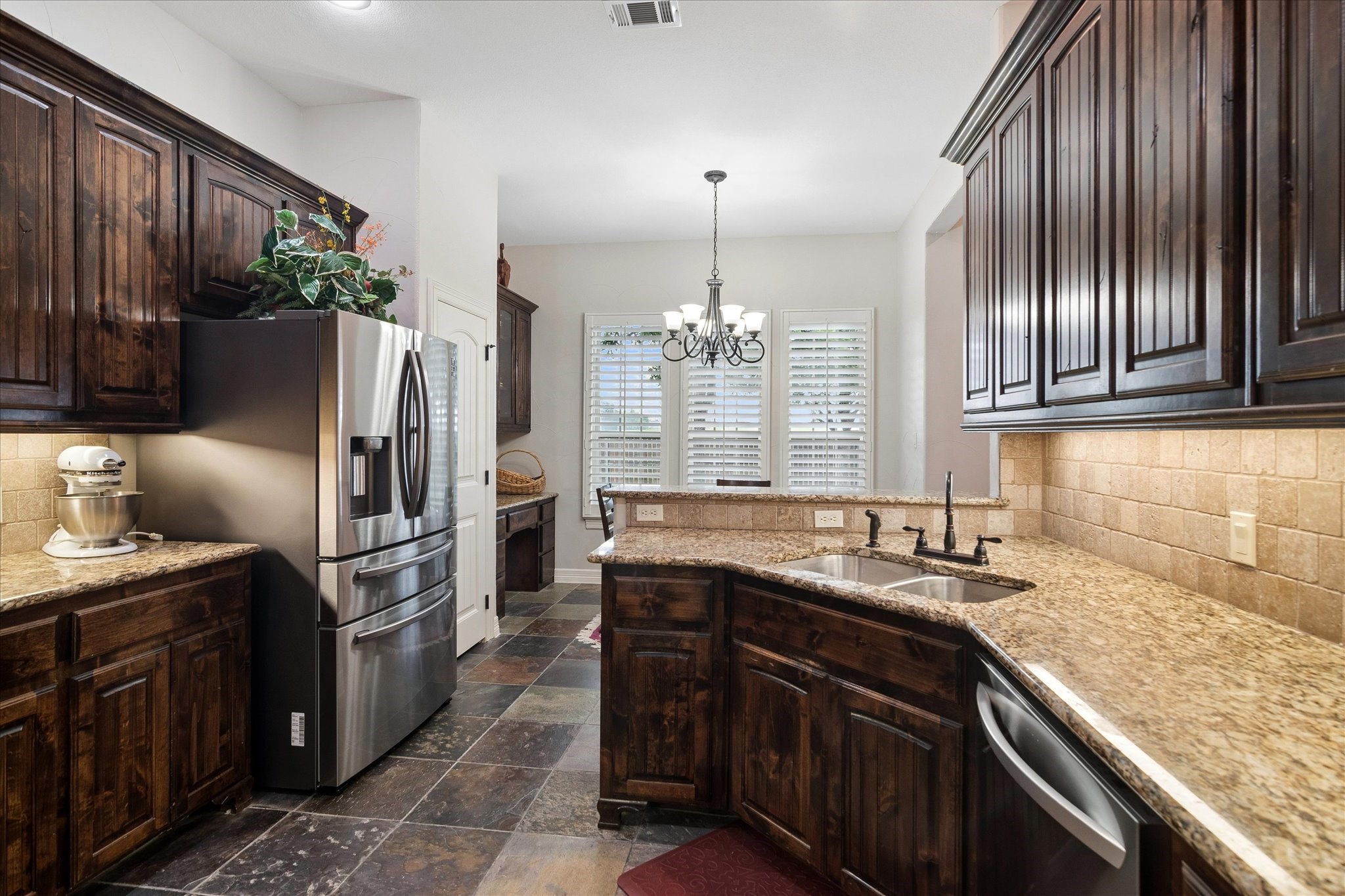 2928 Overland Trail Sherman TX 75092