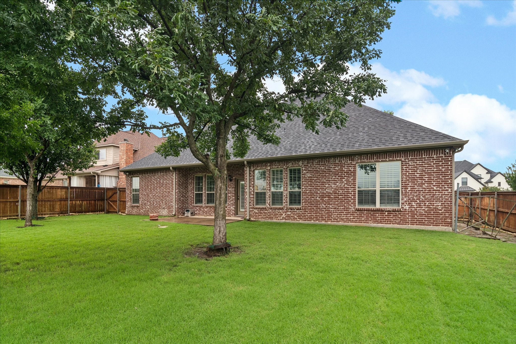 2928 Overland Trail Sherman TX 75092