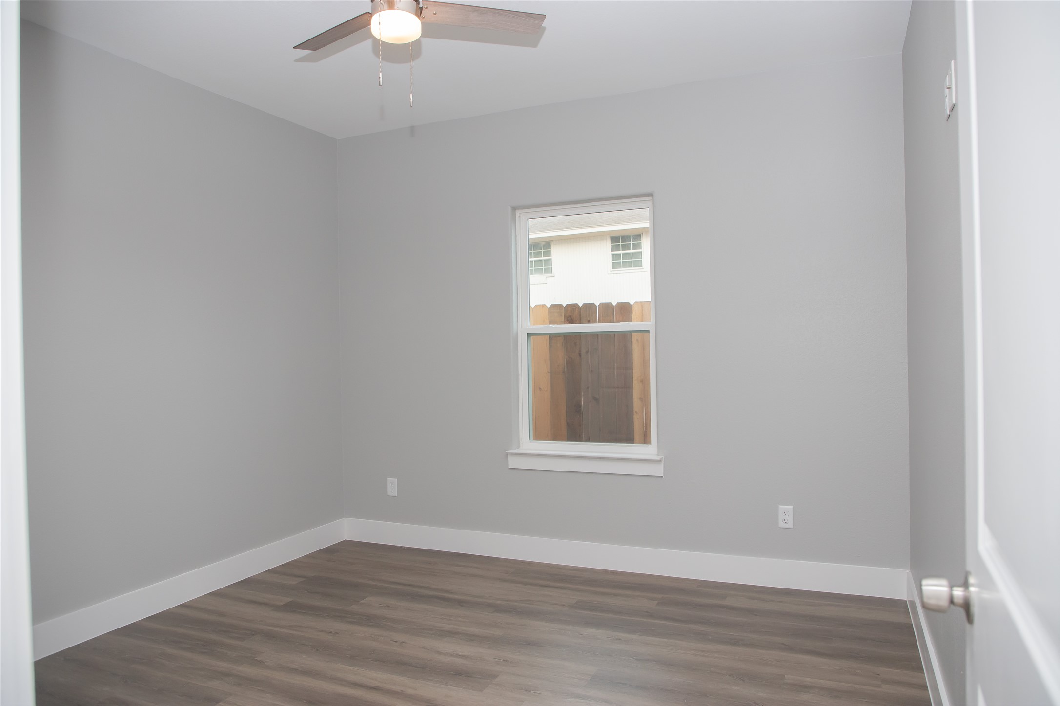 1527 Caldwell Avenue Dallas TX 75223