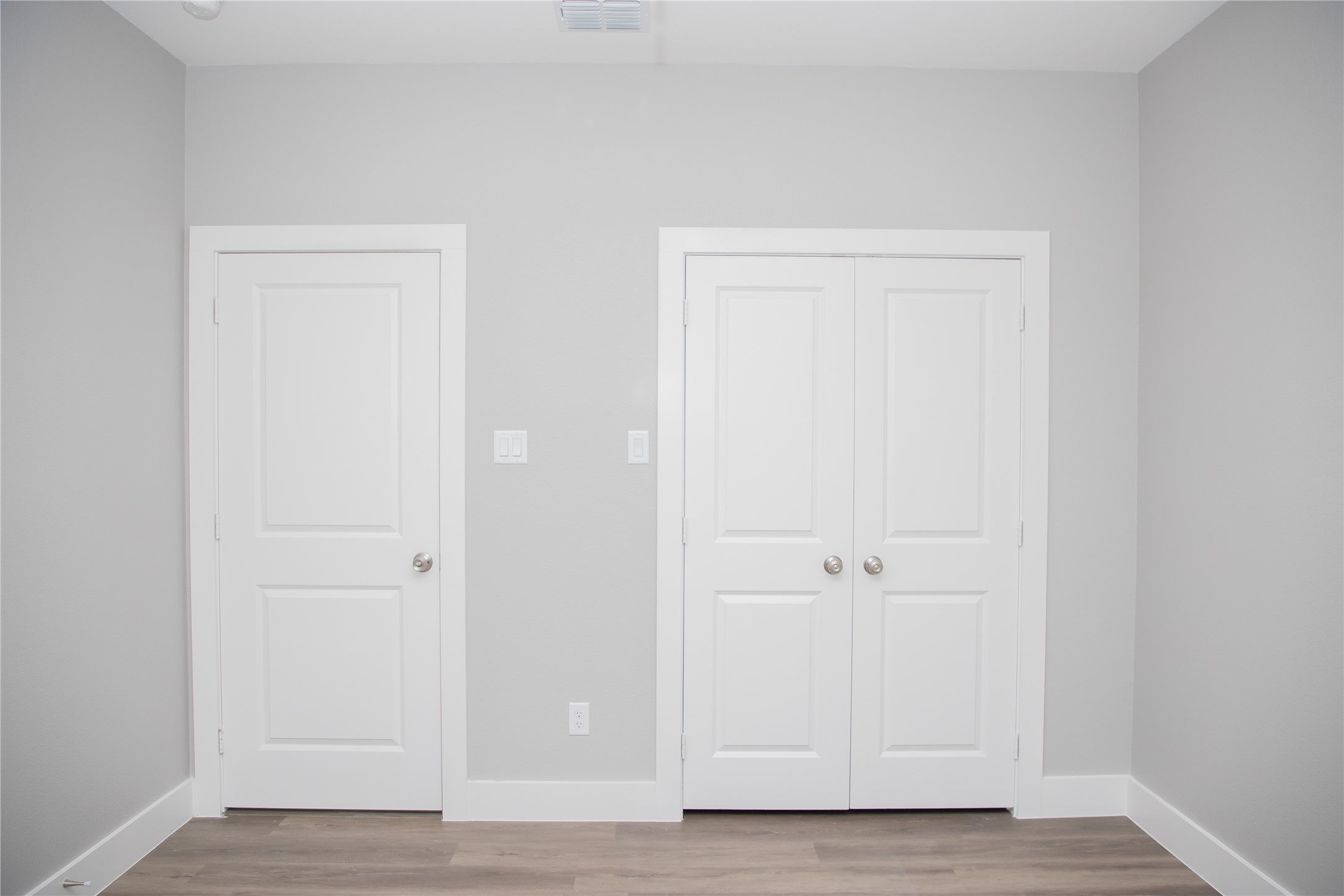1527 Caldwell Avenue Dallas TX 75223
