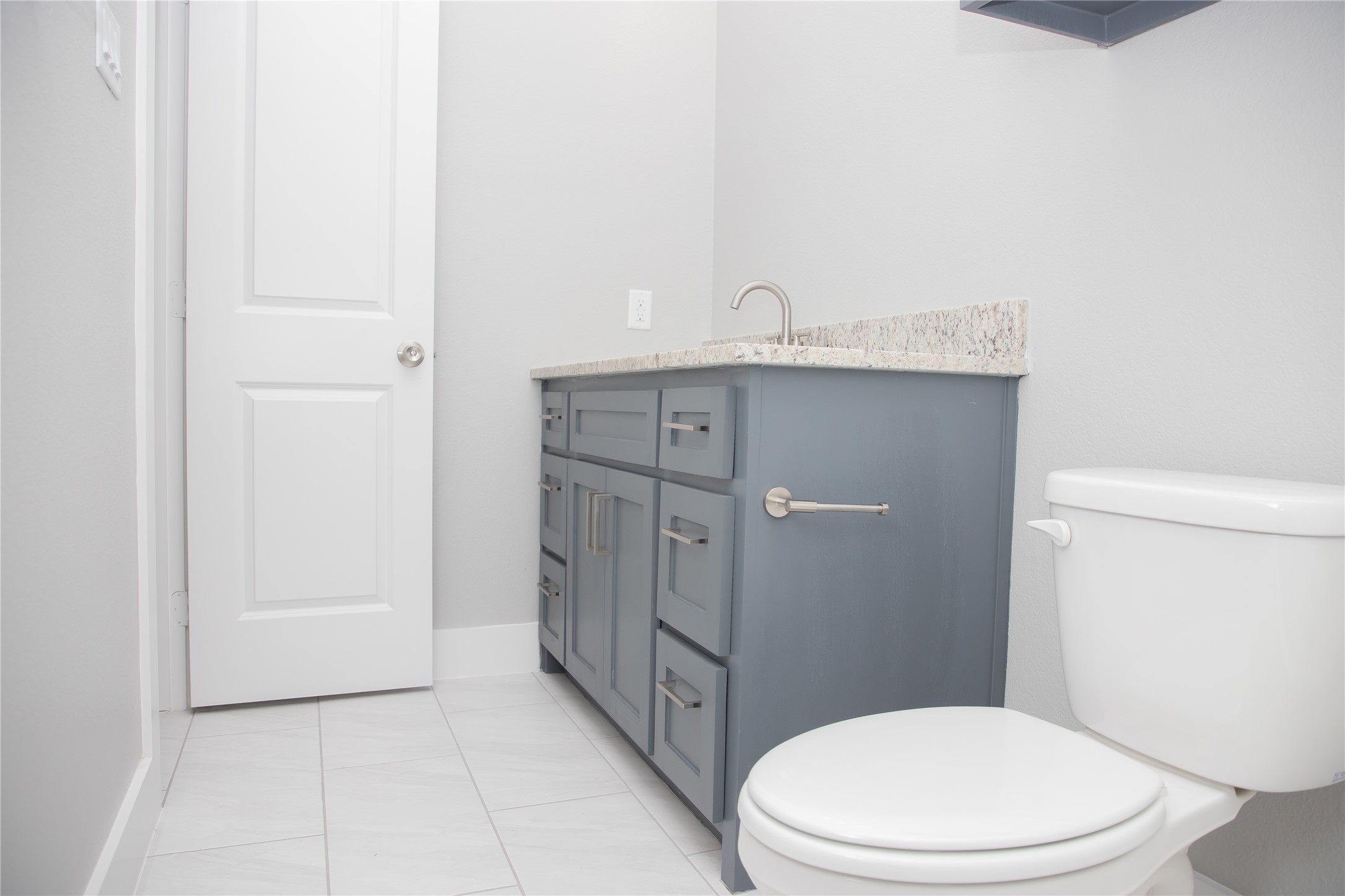 1527 Caldwell Avenue Dallas TX 75223