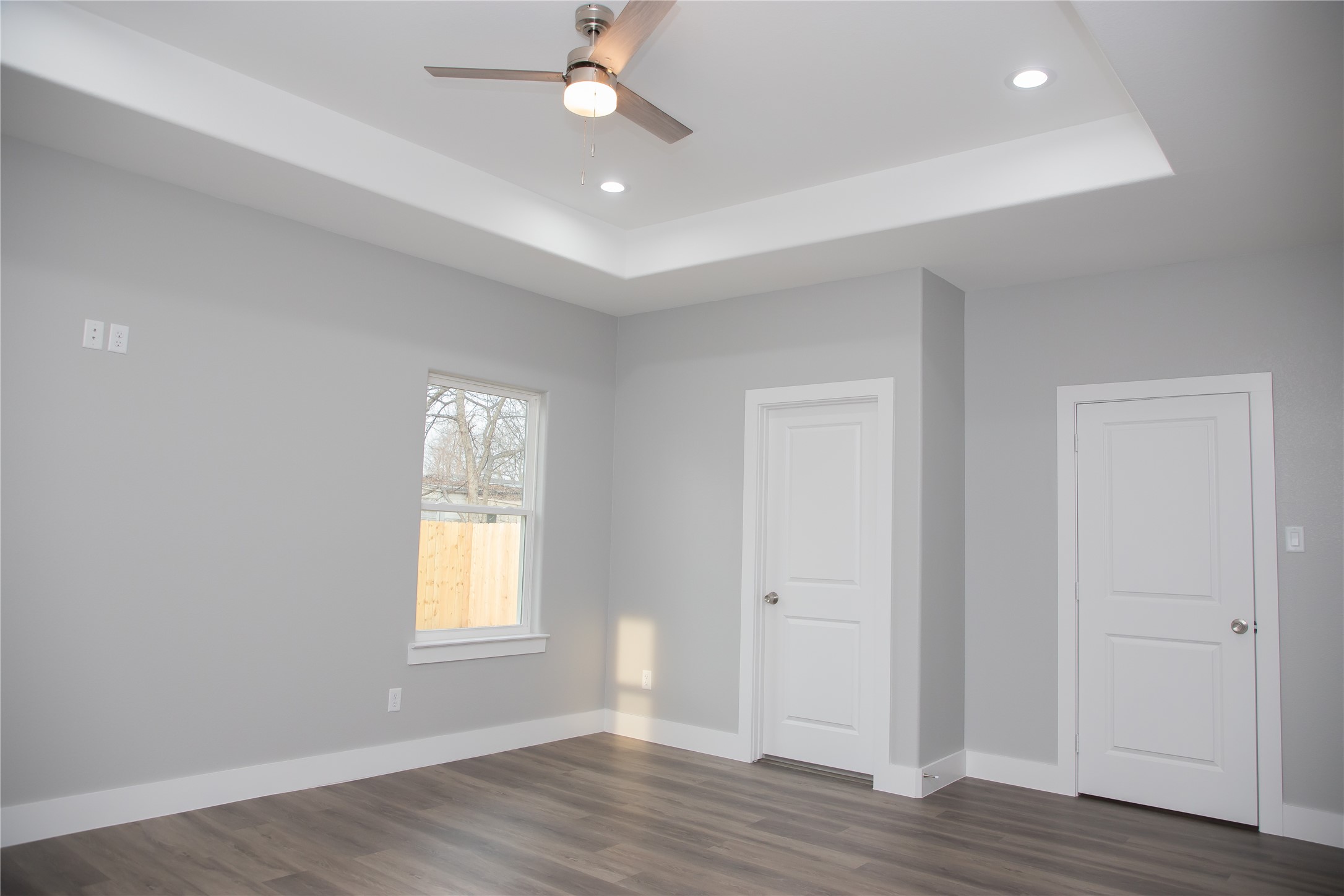 1527 Caldwell Avenue Dallas TX 75223